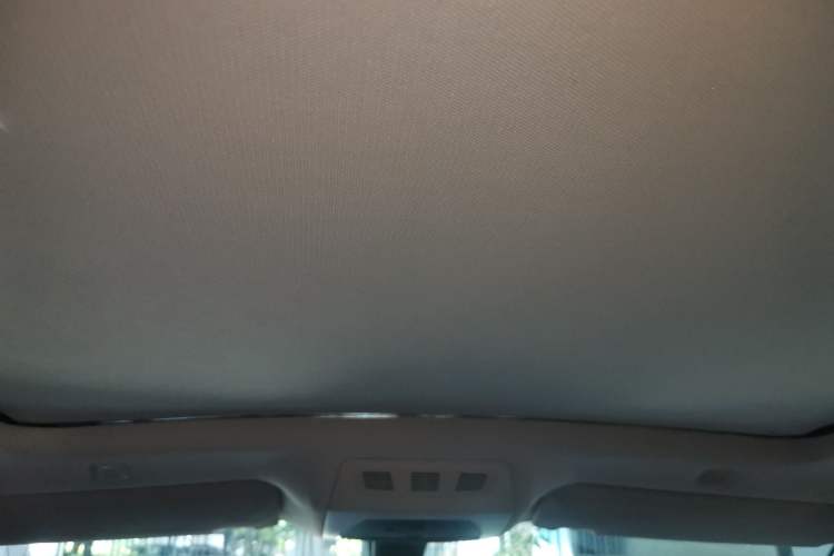 Used BMW 5 Series GT 2014 528i Leading Model Headliner