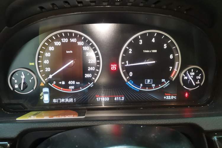 Used BMW 5 Series GT 2014 528i Leading Model Instrument Cluster