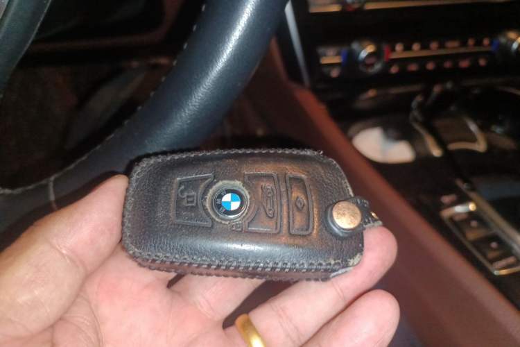 Used BMW 5 Series GT 2014 535i xDrive Vehicle Key