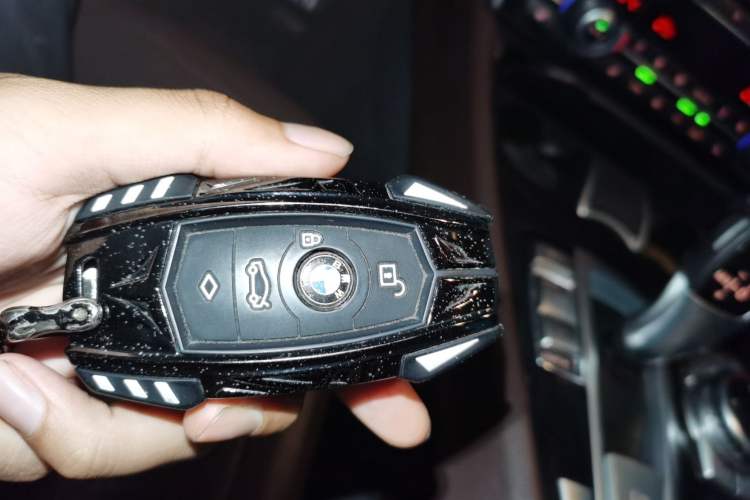 Used BMW 5 Series GT 2014 528i Luxury Edition Vehicle Key