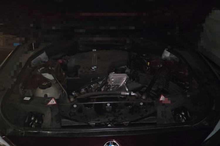 Used BMW 5 Series GT 2014 528i Luxury Edition Engine Bay