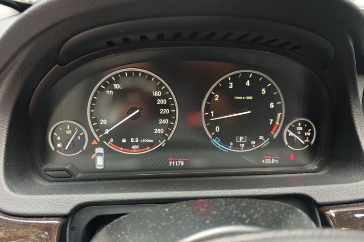 Used BMW 5 Series GT 2014 528i Leading Model Instrument Cluster