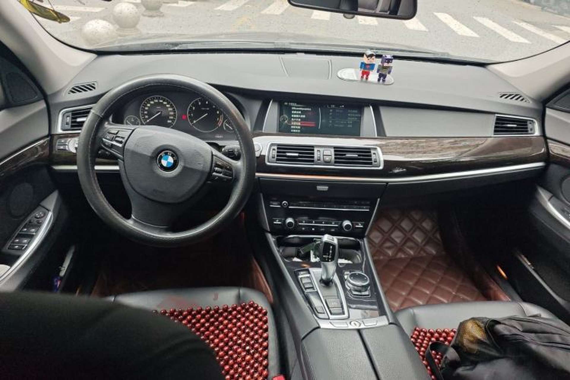 Used BMW 5 Series GT 2014 528i Leading Model Interior 2