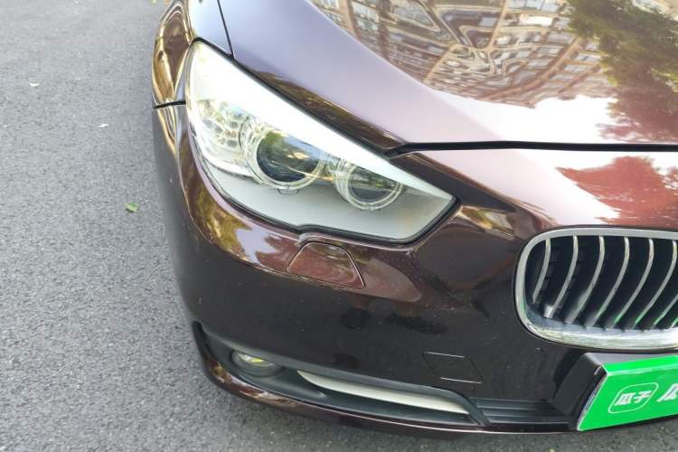 Used BMW 5 Series GT 2014 528i Leading Model Right Front Headlight