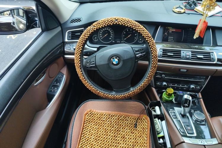 Used BMW 5 Series GT 2014 528i Leading Model Steering Wheel