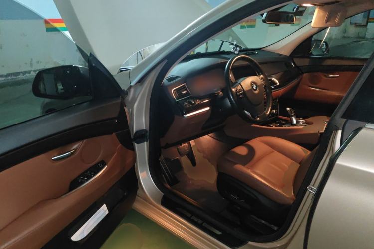 Used BMW 5 Series GT 2014 528i Leading Model Driver Seat