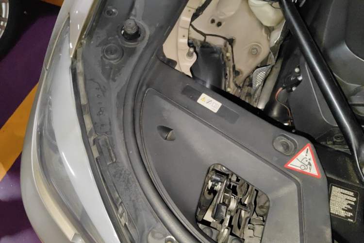 Used BMW 5 Series GT 2014 535i Leading Model Engine Bay Right