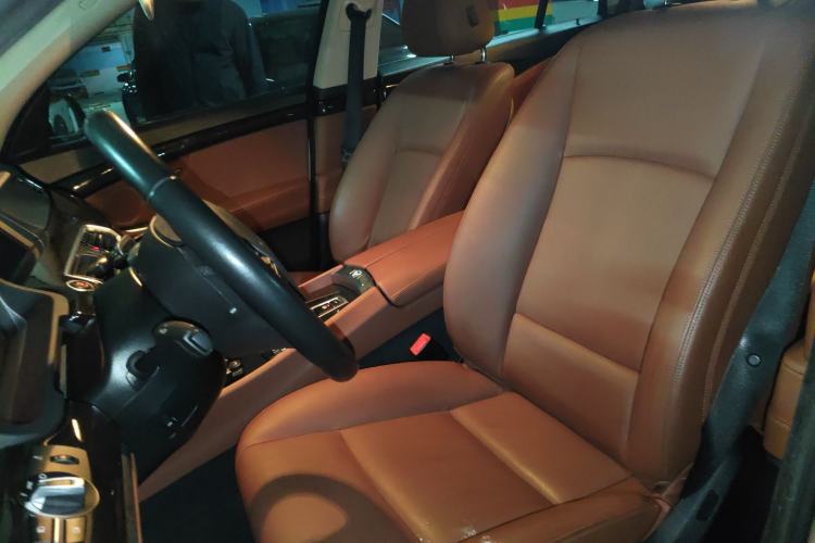 Used BMW 5 Series GT 2014 528i Leading Model Left Front Seat