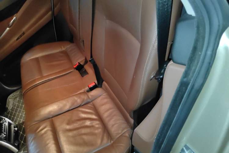 Used BMW 5 Series GT 2014 535i Leading Model Left Rear Seat