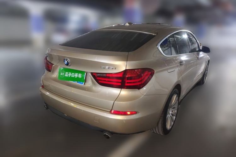Used BMW 5 Series GT 2014 535i Leading Model Rear Right 45 Deg