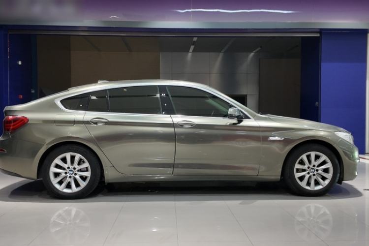 Used BMW 5 Series GT 2014 528i Leading Model Exterior 9