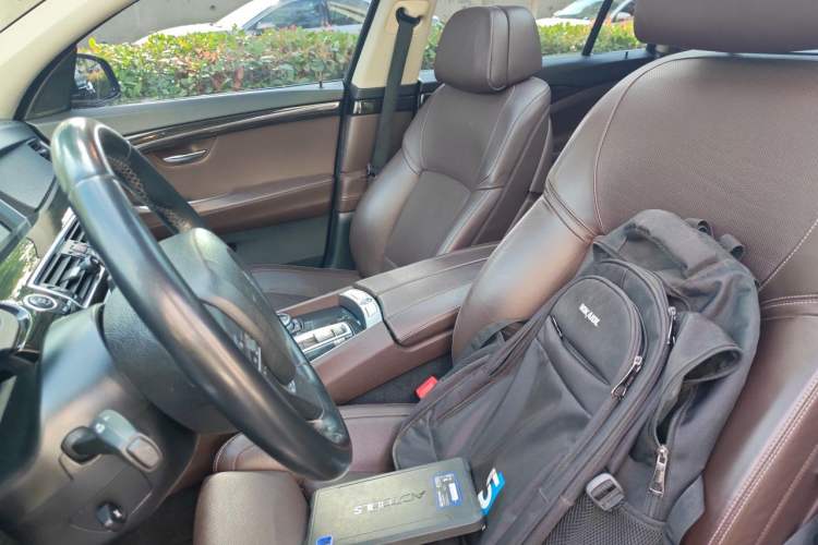 Used BMW 5 Series GT 2014 528i Luxury Edition Left Front Seat