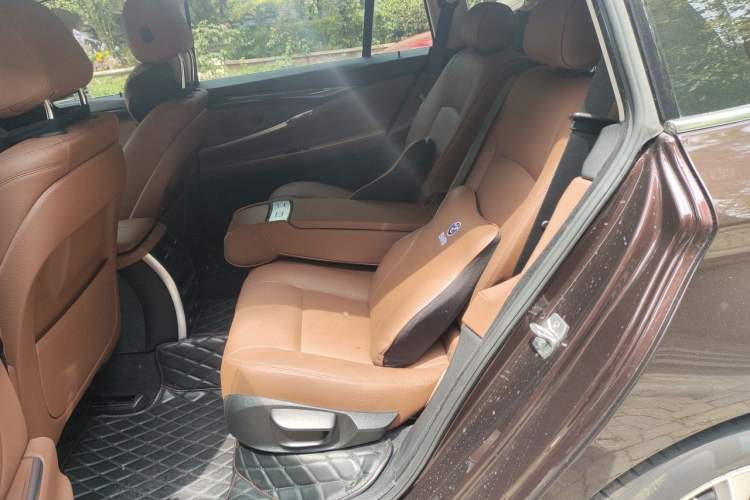Used BMW 5 Series GT 2014 528i Leading Model Left Rear Seat