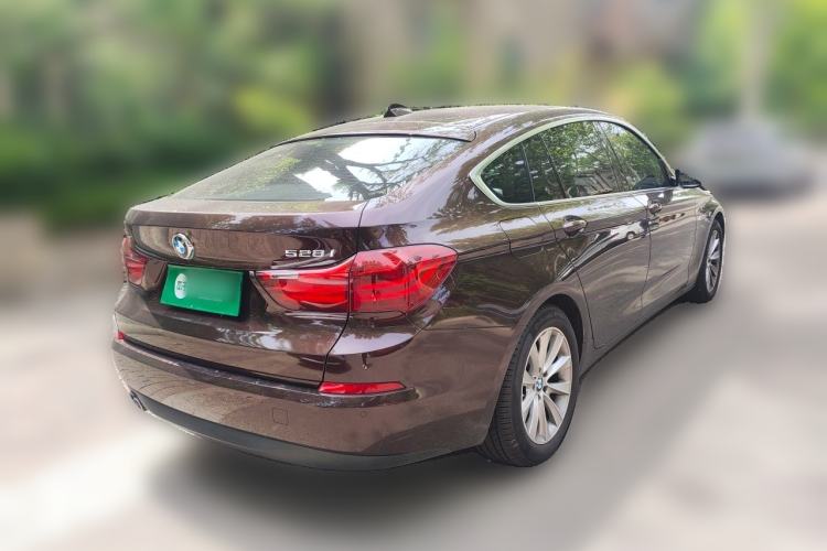 Used BMW 5 Series GT 2014 528i Leading Model Rear Right 45 Deg