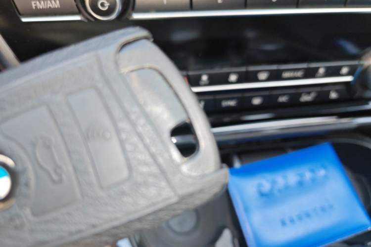 Used BMW 5 Series GT 2014 528i Luxury Edition Vehicle Key