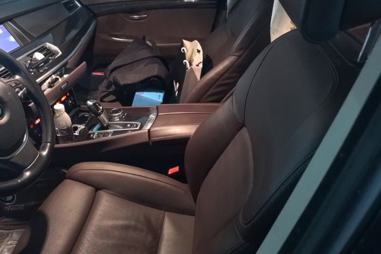 Used BMW 5 Series GT 2014 528i Luxury Edition Left Front Seat