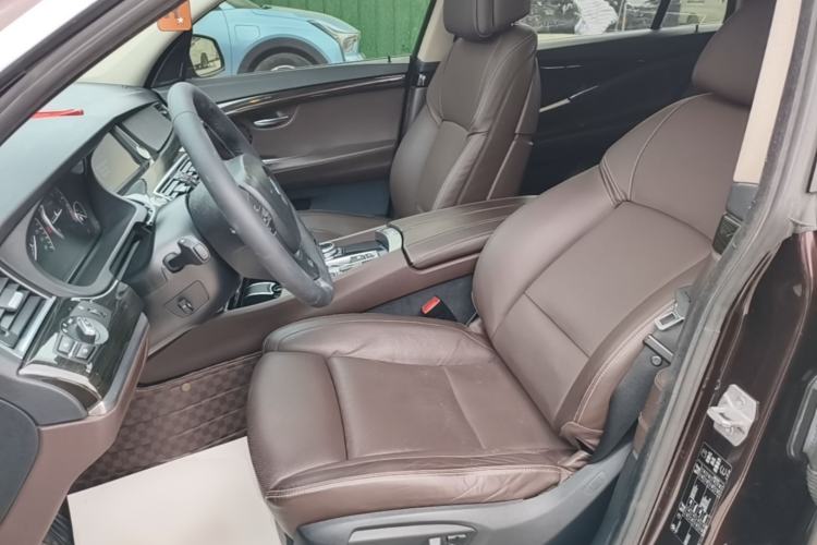 Used BMW 5 Series GT 2014 528i Luxury Edition Left Front Seat