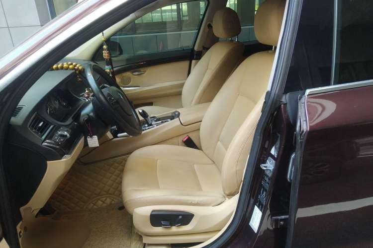 Used BMW 5 Series GT 2014 528i Leading Model Left Front Seat