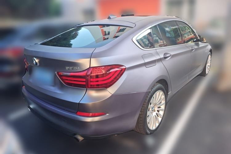 Used BMW 5 Series GT 2014 535i Leading Model Rear Right 45 Deg