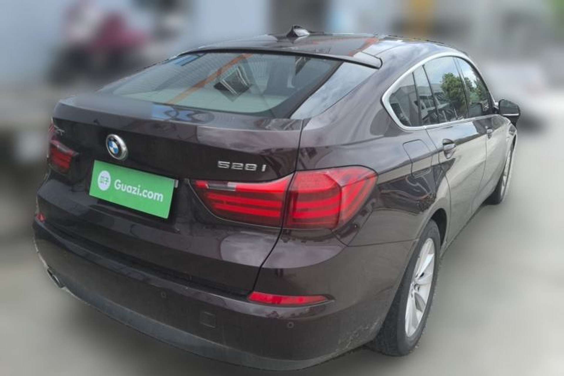 Used BMW 5 Series GT 2014 528i Leading Model Rear Right 45 Deg