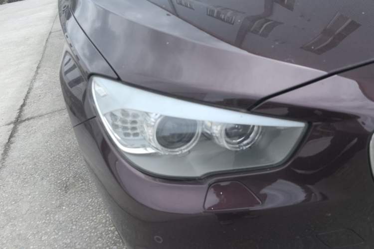 Used BMW 5 Series GT 2014 528i Leading Model Right Front Headlight