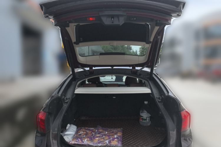 Used BMW 5 Series GT 2014 528i Leading Model Trunk