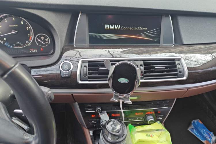 Used BMW 5 Series GT 2014 535i Leading Model Audio And AC Panel
