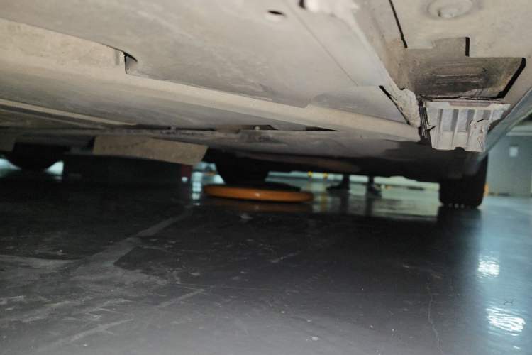 Used BMW 5 Series GT 2014 535i Leading Model Chassis Rear Right