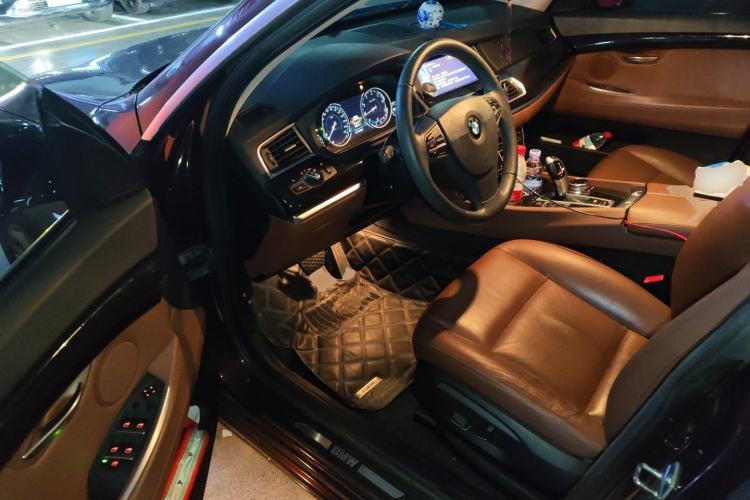 Used BMW 5 Series GT 2014 528i Leading Model Driver Seat