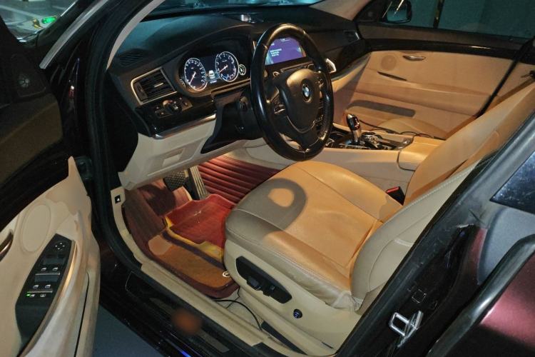Used BMW 5 Series GT 2014 535i Leading Model Driver Seat