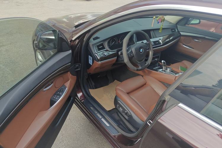 Used BMW 5 Series GT 2014 535i xDrive Driver Seat