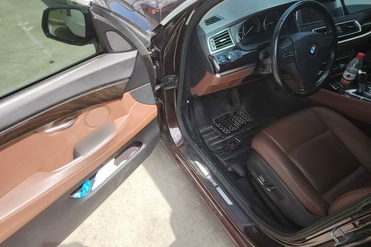 Used BMW 5 Series GT 2014 528i Leading Model Driver Seat