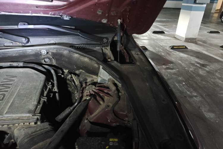 Used BMW 5 Series GT 2014 535i Leading Model Engine Bay Left