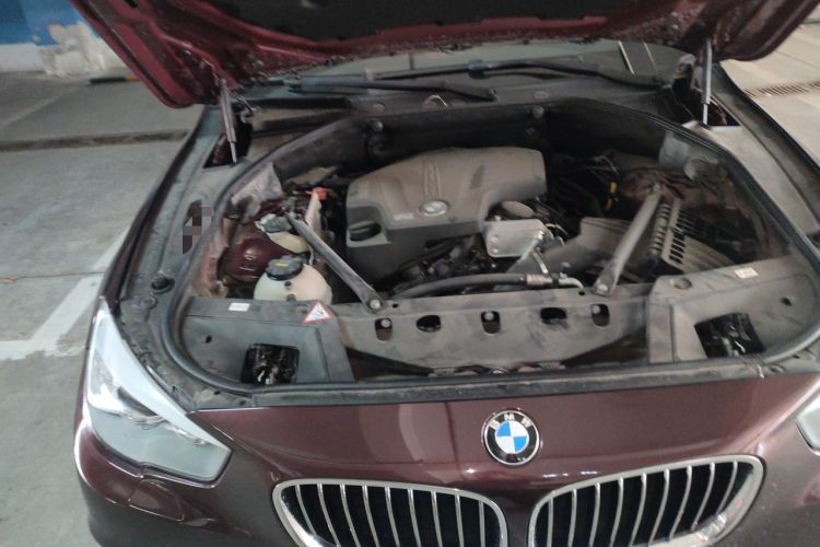 Used BMW 5 Series GT 2014 528i Leading Model Engine Bay Right