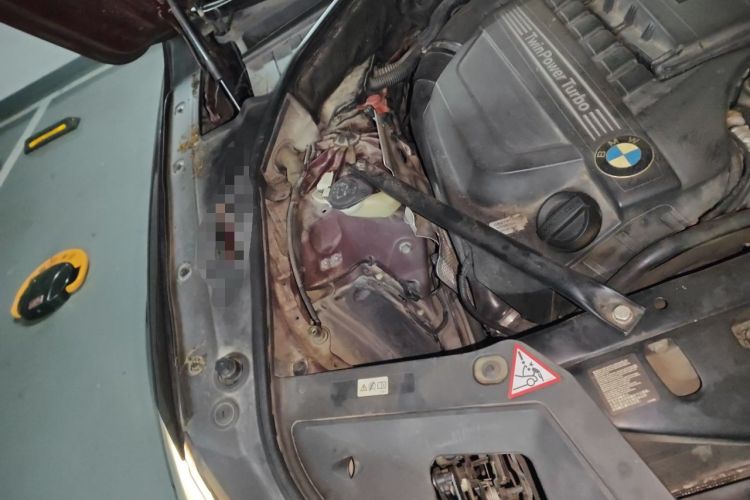 Used BMW 5 Series GT 2014 535i Leading Model Engine Bay Right