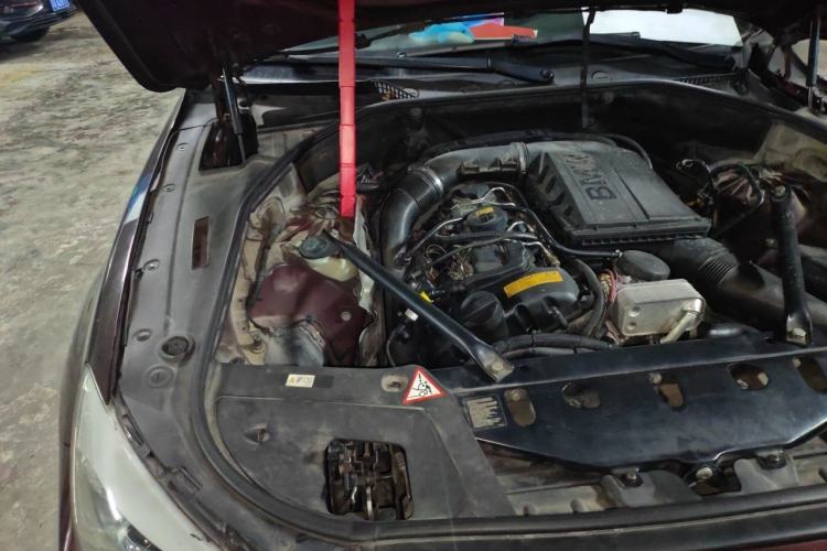 Used BMW 5 Series GT 2014 535i Leading Model Engine Bay Right