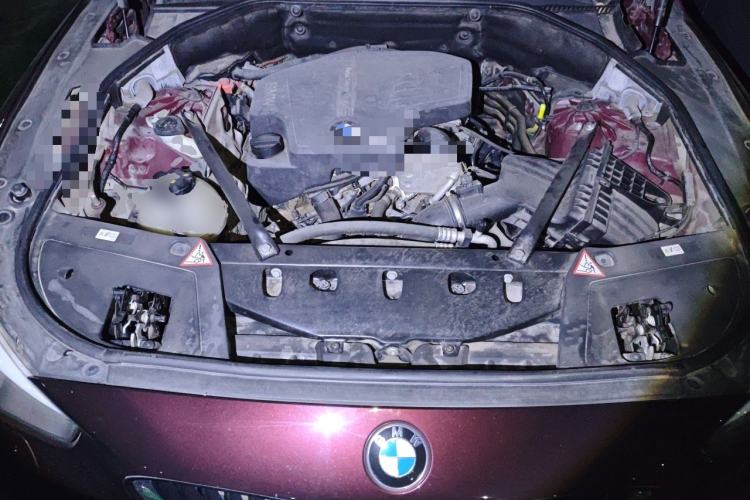 Used BMW 5 Series GT 2014 528i Leading Model Engine Bay