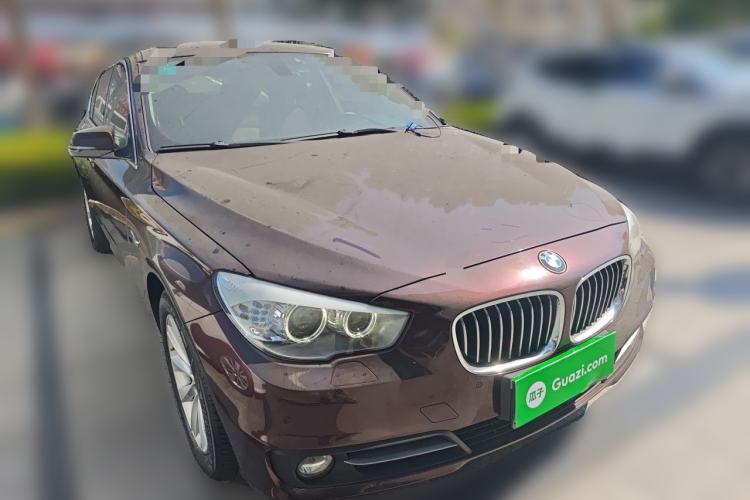 Used BMW 5 Series GT 2014 528i Leading Model Front Right 45 Deg