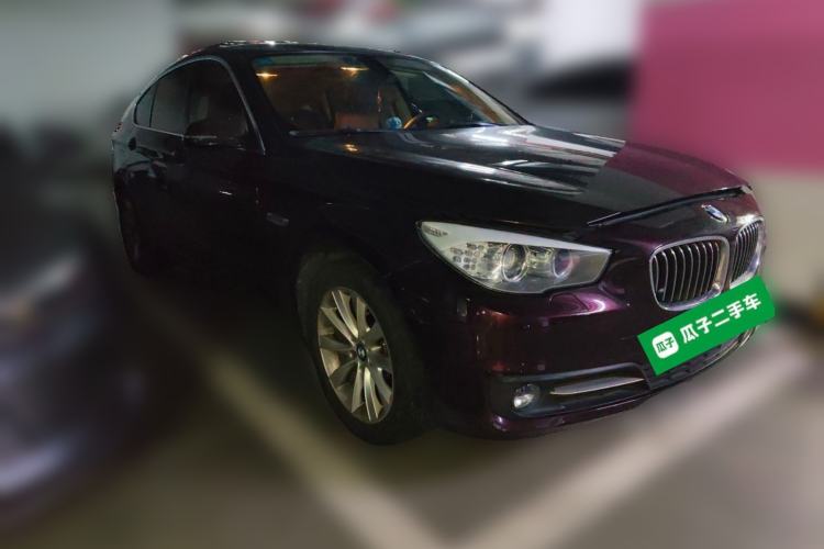 Used BMW 5 Series GT 2014 528i Leading Model Front Right 45 Deg