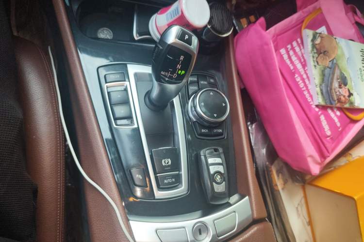 Used BMW 5 Series GT 2014 535i Leading Model Gear Lever