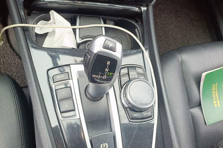 Used BMW 5 Series GT 2014 528i Leading Model Gear Lever