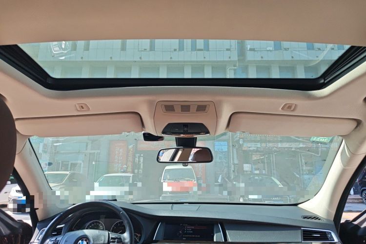 Used BMW 5 Series GT 2014 528i Leading Model Headliner