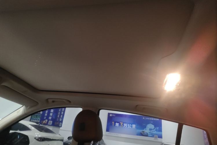Used BMW 5 Series GT 2014 528i Leading Model Headliner