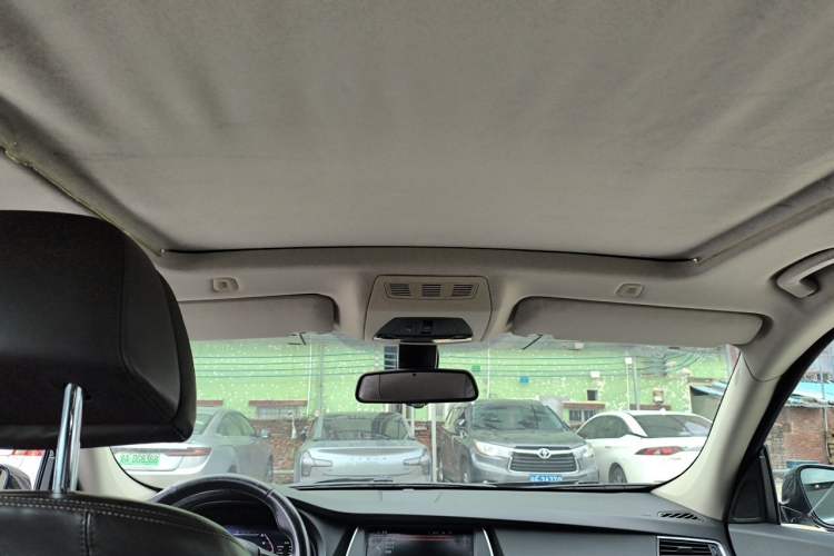 Used BMW 5 Series GT 2014 528i Luxury Edition Headliner