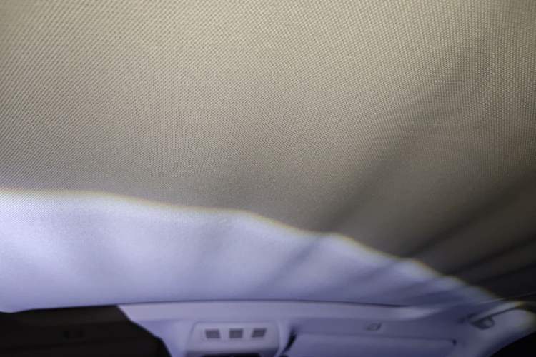 Used BMW 5 Series GT 2014 528i Leading Model Headliner