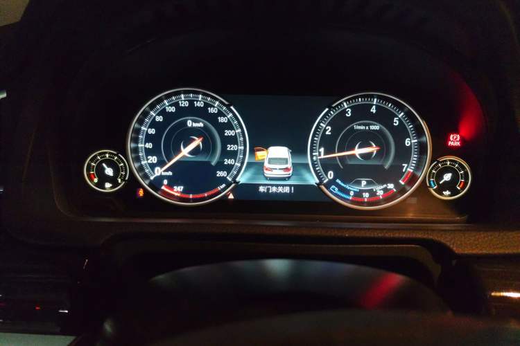 Used BMW 5 Series GT 2014 528i Luxury Edition Instrument Cluster