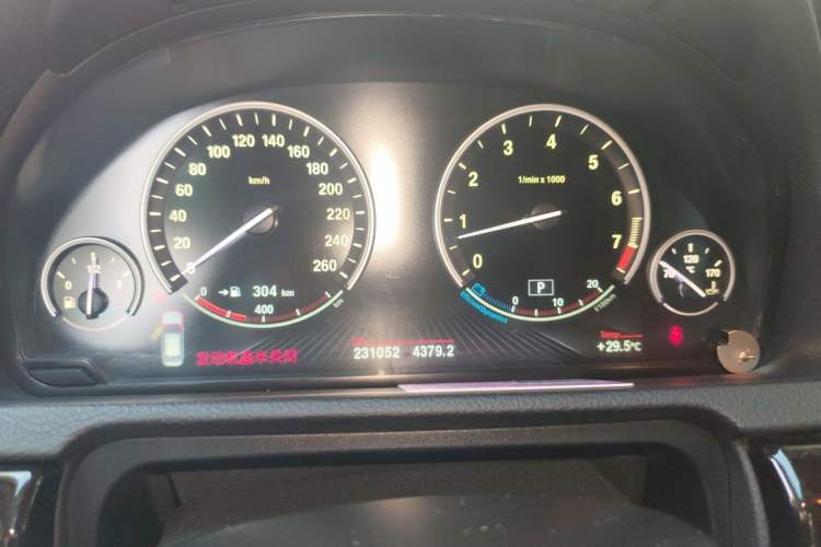 Used BMW 5 Series GT 2014 535i Leading Model Instrument Cluster