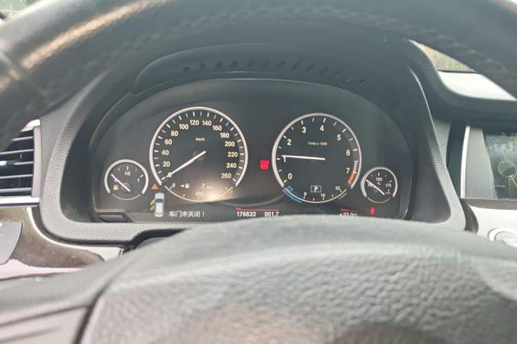 Used BMW 5 Series GT 2014 528i Leading Model Instrument Cluster
