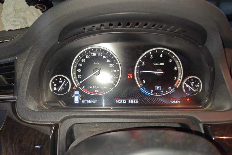 Used BMW 5 Series GT 2014 535i Leading Model Instrument Cluster