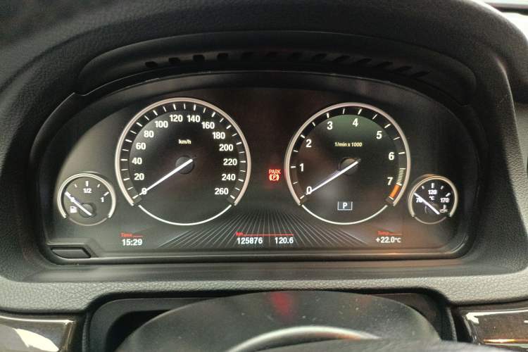 Used BMW 5 Series GT 2014 535i Leading Model Instrument Cluster